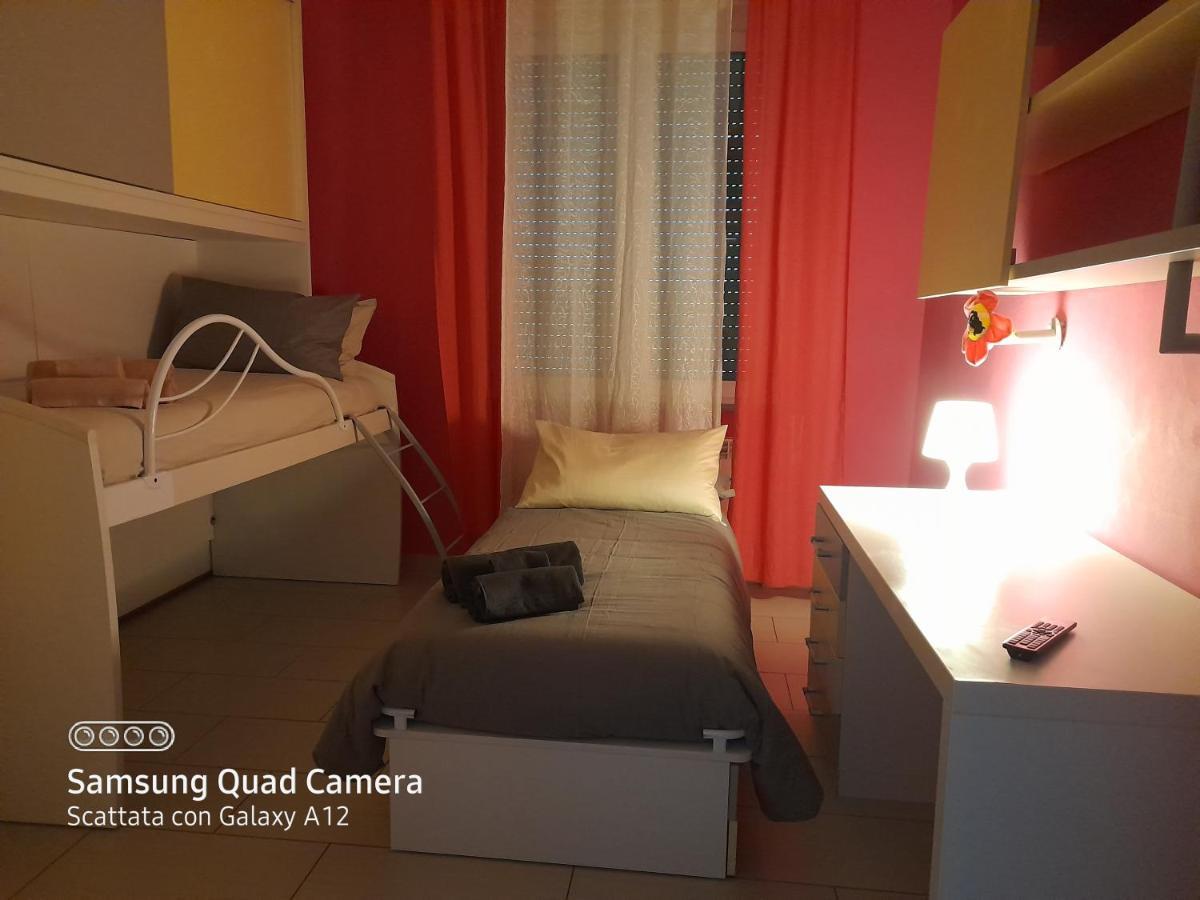 Апартаменти La Casa Di Debby Parcheggio Wi-Fi , Aria Condizionata Gratuiti Капаннорі Екстер'єр фото
