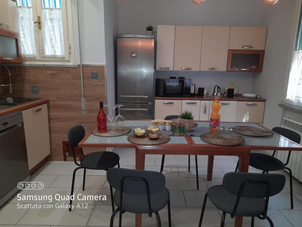 Апартаменти La Casa Di Debby Parcheggio Wi-Fi , Aria Condizionata Gratuiti Капаннорі Екстер'єр фото